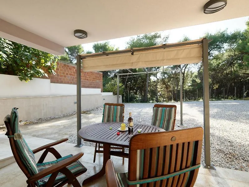 Apartment Marin Pula