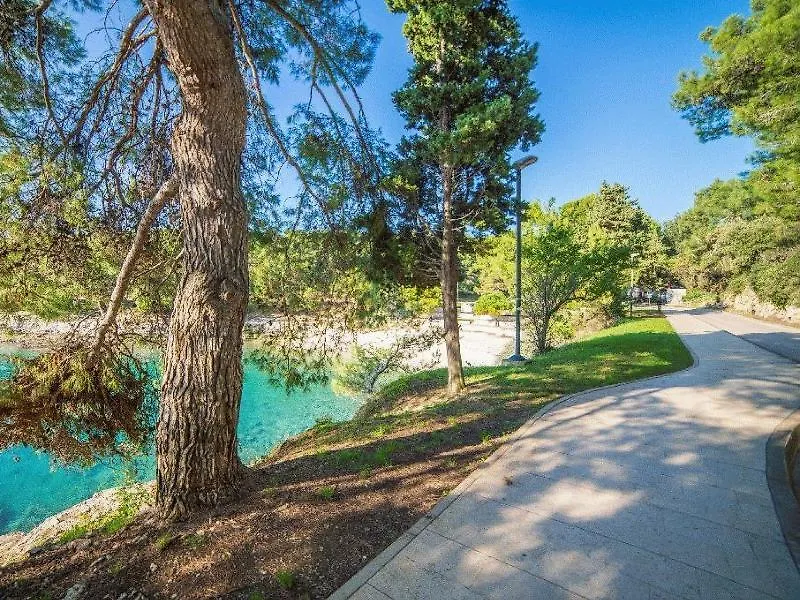 **** Hotel Apartment Marin Pula Croatia